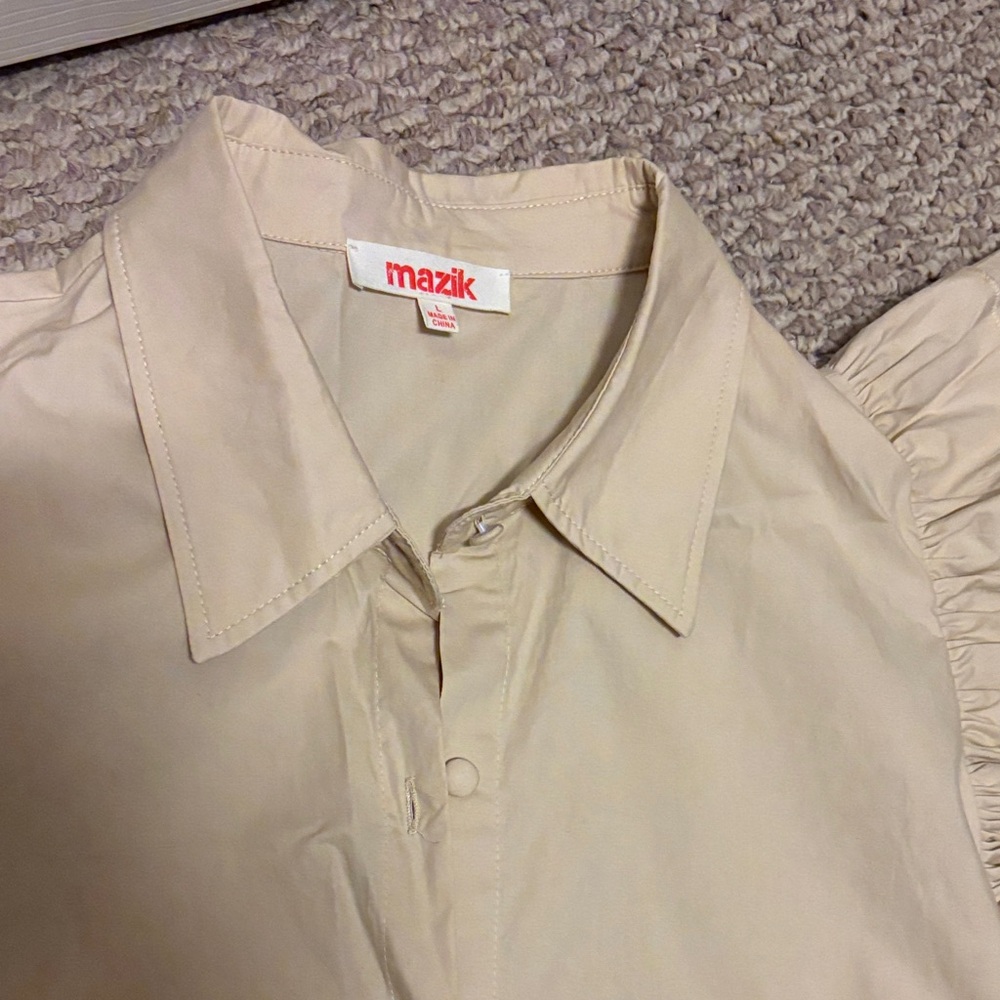 Beige Ruffle Sleeve Button-Down Dress - Picture 4 of 7